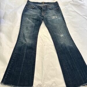 Women's Blue Jeans